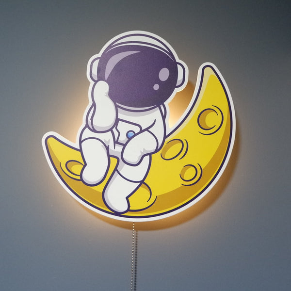 Astronaut Wall Light